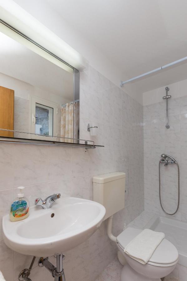 Apartments Miskovic Donje Celo Room photo